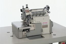 Pegasus EXT 3216 | Tagliacuci per cerniere materassi con trasporto superiore e piedini specifici