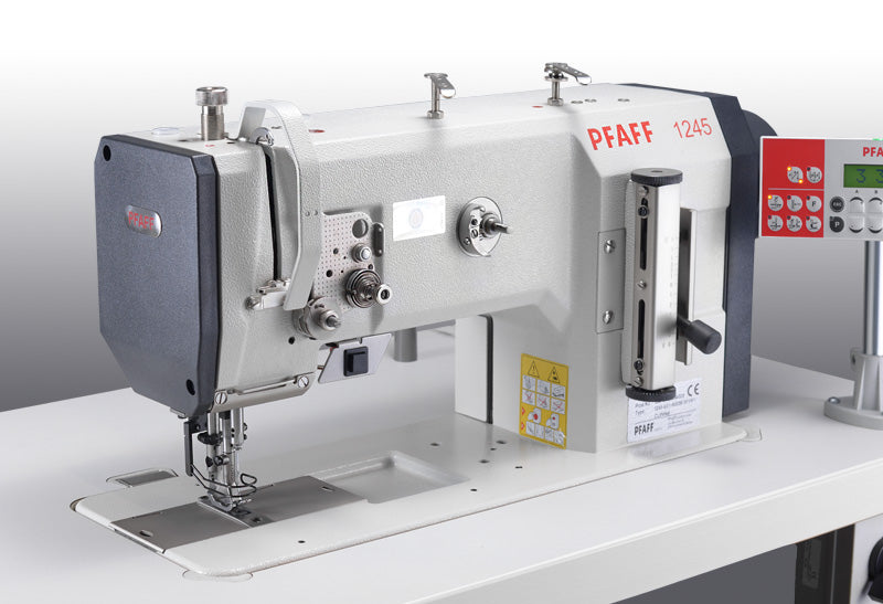 Pfaff 1245 | Macchina triplo trasporto a base piana 1 aghi