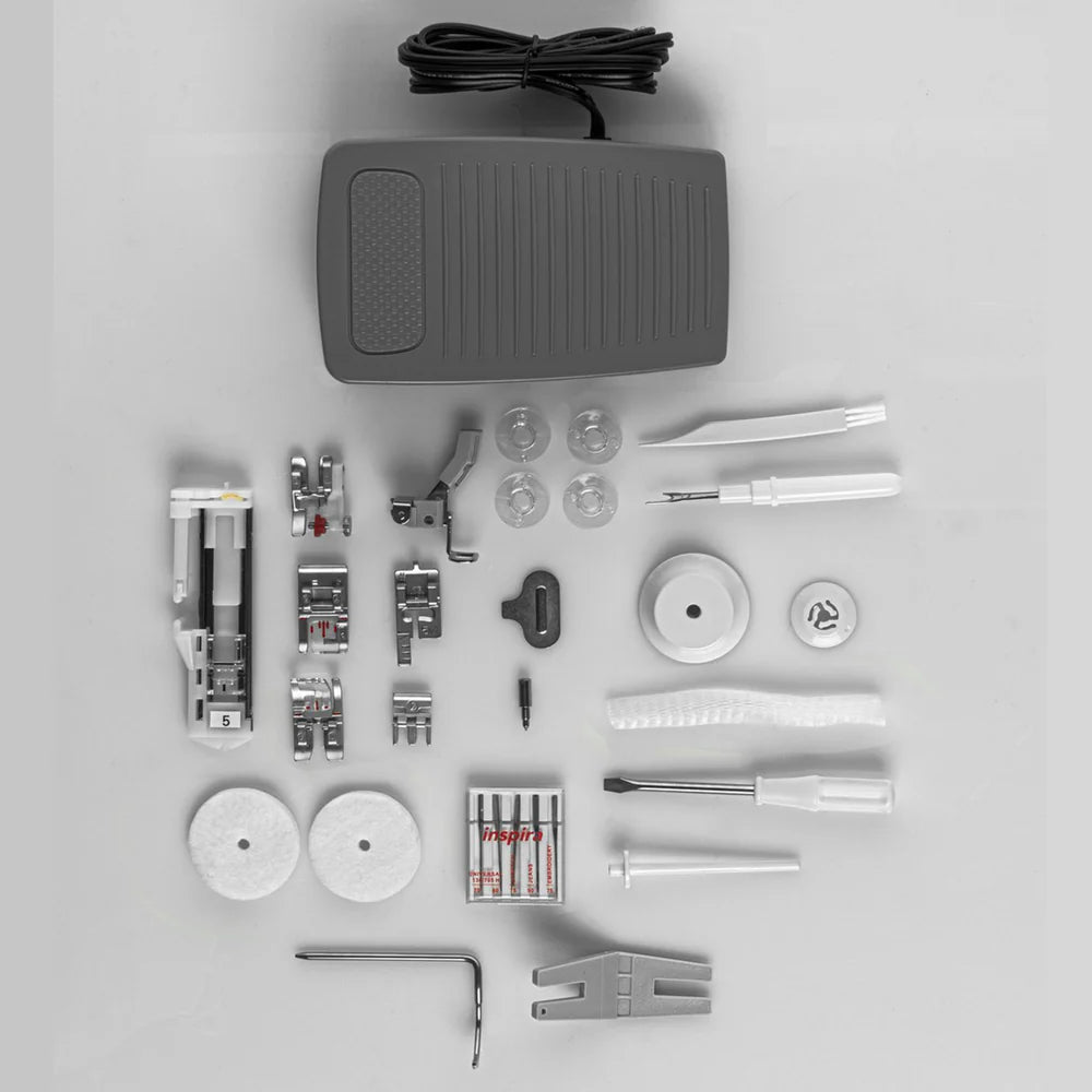 Pfaff Creative™ Ambition™ 640