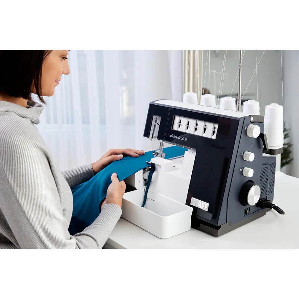 Pfaff Admire™ air 6000 Macchina Coverlock