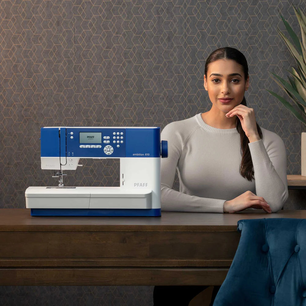 Pfaff Ambition™ 610 Blue