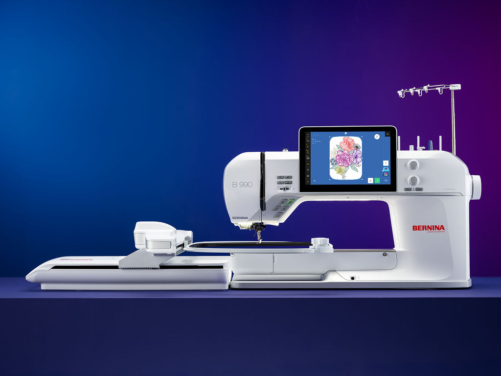 BERNINA 990 con UR