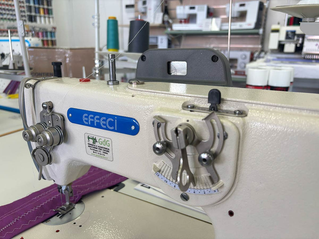 Effeci 217-3S-P | Zig-zag industriale 12 mm con cam tristitch e puller