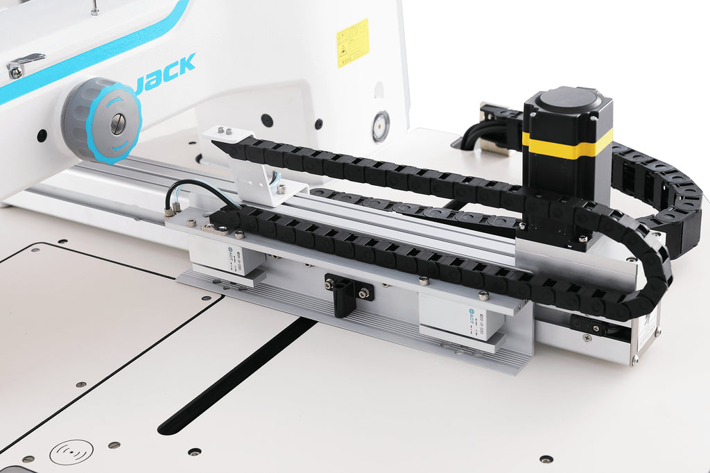 Jack M5 | Macchina a campo con aspirazione