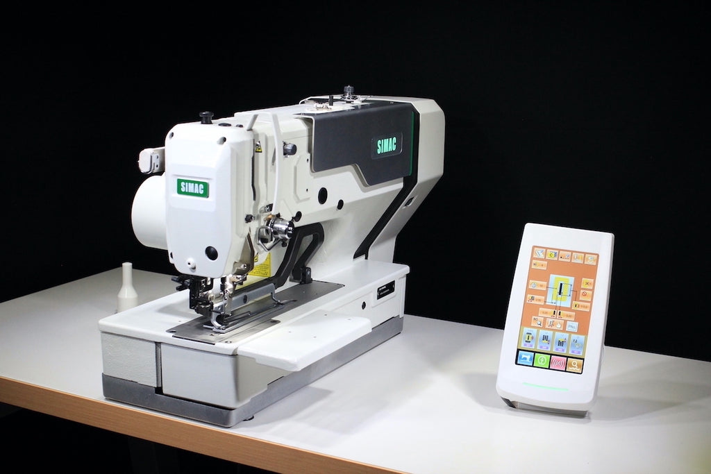 SIMAC 1790 | Asolatrice elettronica a punto annodato con touch screen, Multi-Taglio e 99 modelli personalizzabili