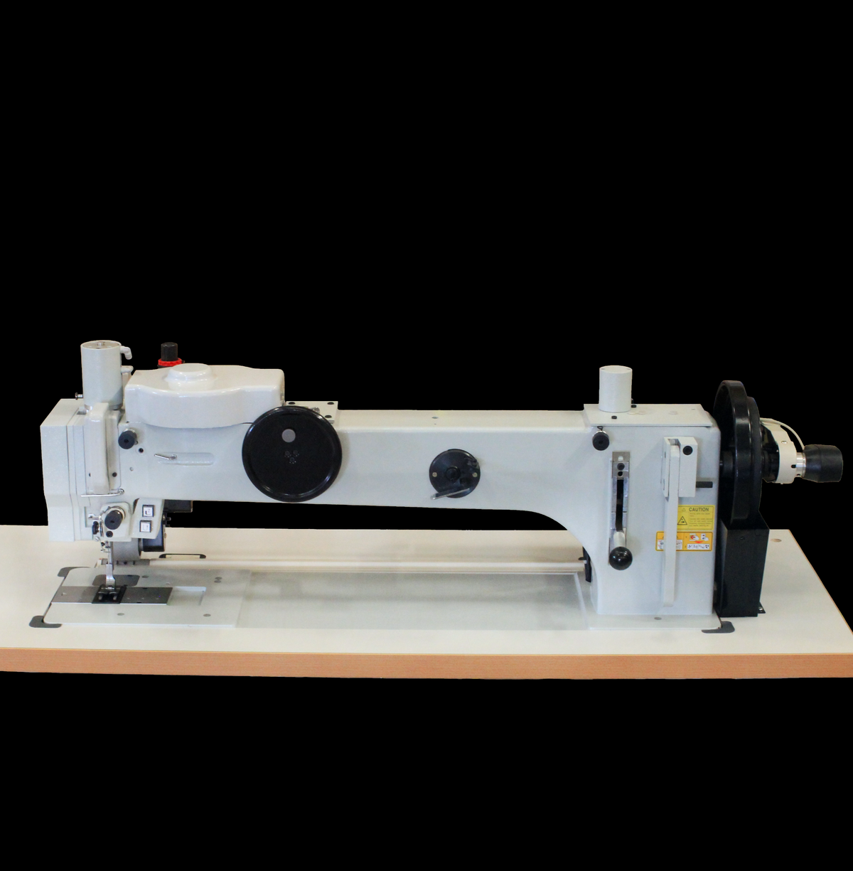 SIMAC 366 | Macchina zig-zag per materiali pesanti a braccio lungo 76 cm per vele e teloni, con avanti/indietro e alzapiedino pneumatici