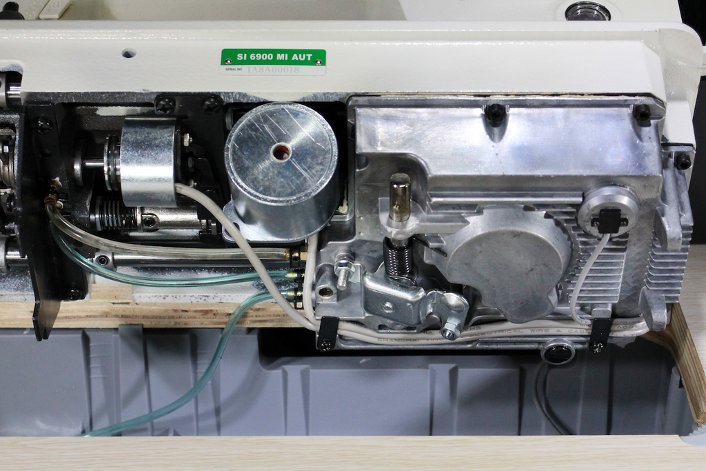 SIMAC 6900 | Macchina Lineare con Tecnologia Semi-Dry