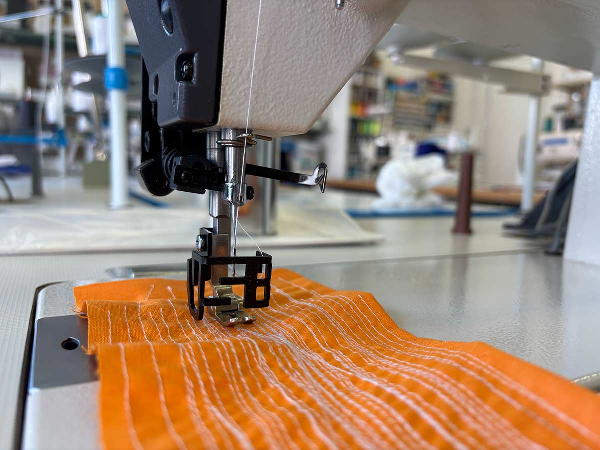 Singer 1591 | Macchina lineare industriale a bagno d'olio con rasafilo automatico