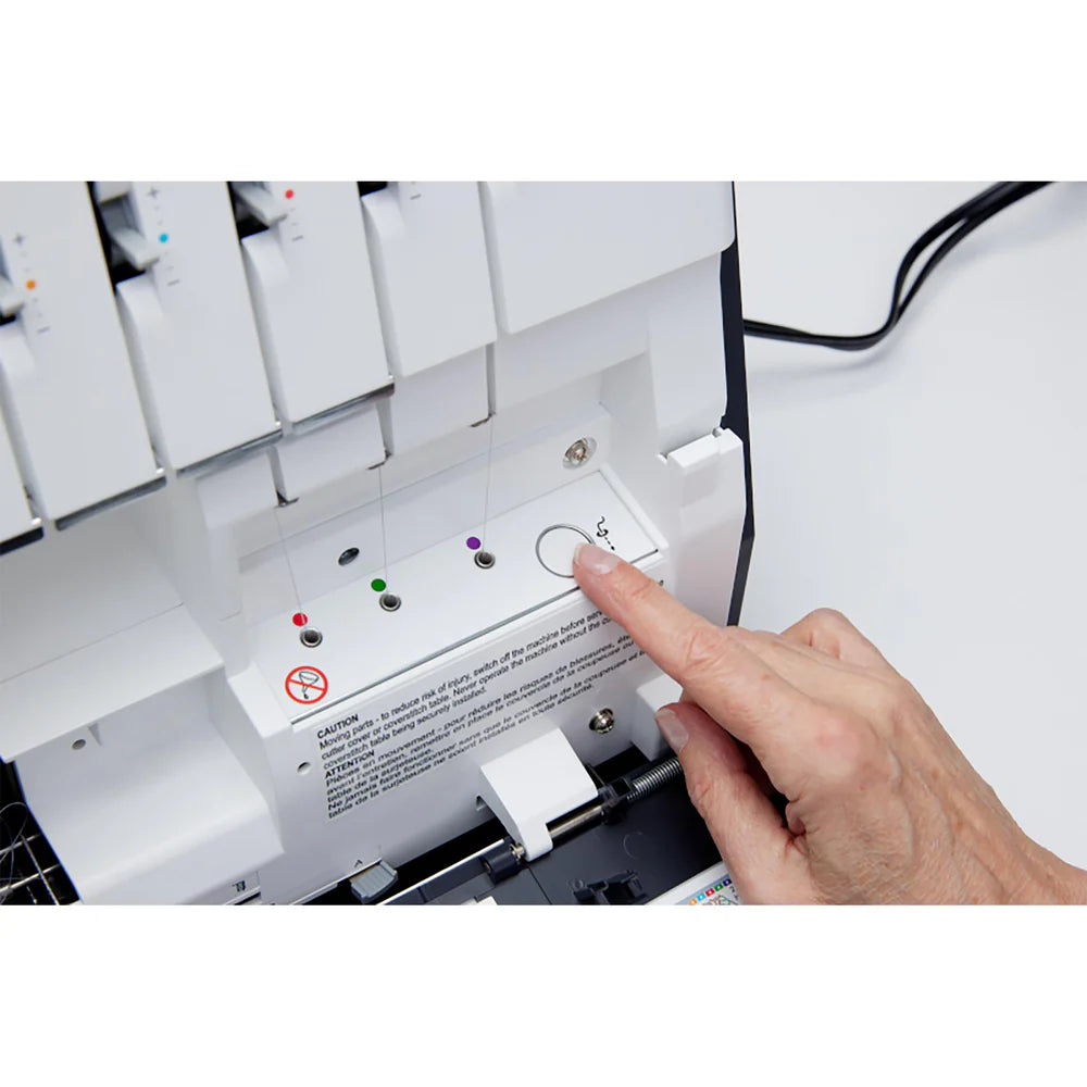 Pfaff Admire™ air 6000 Macchina Coverlock