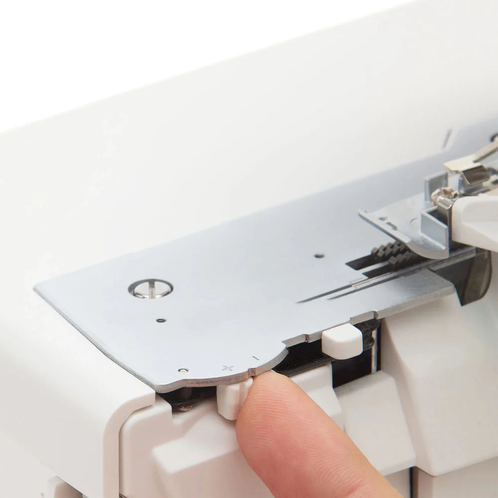 Pfaff Admire™ 3000