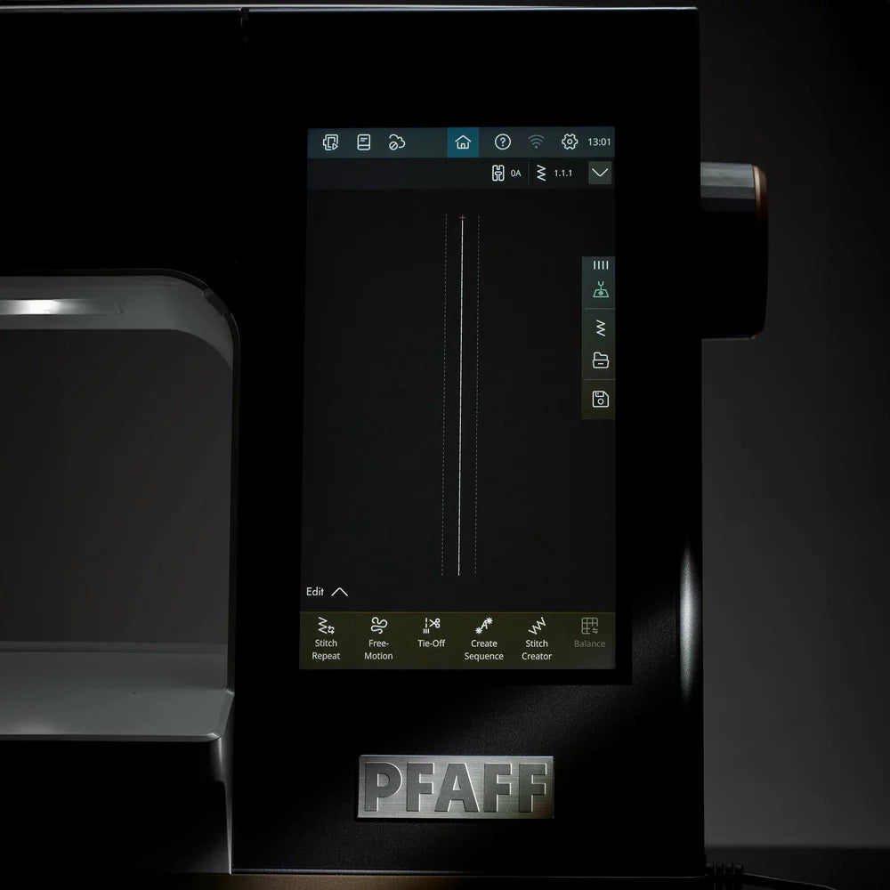 Pfaff Creative Expression™ 750