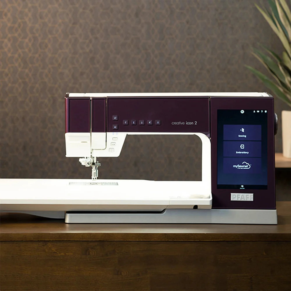Pfaff Creative Icon™ 2 | Ricamatrice