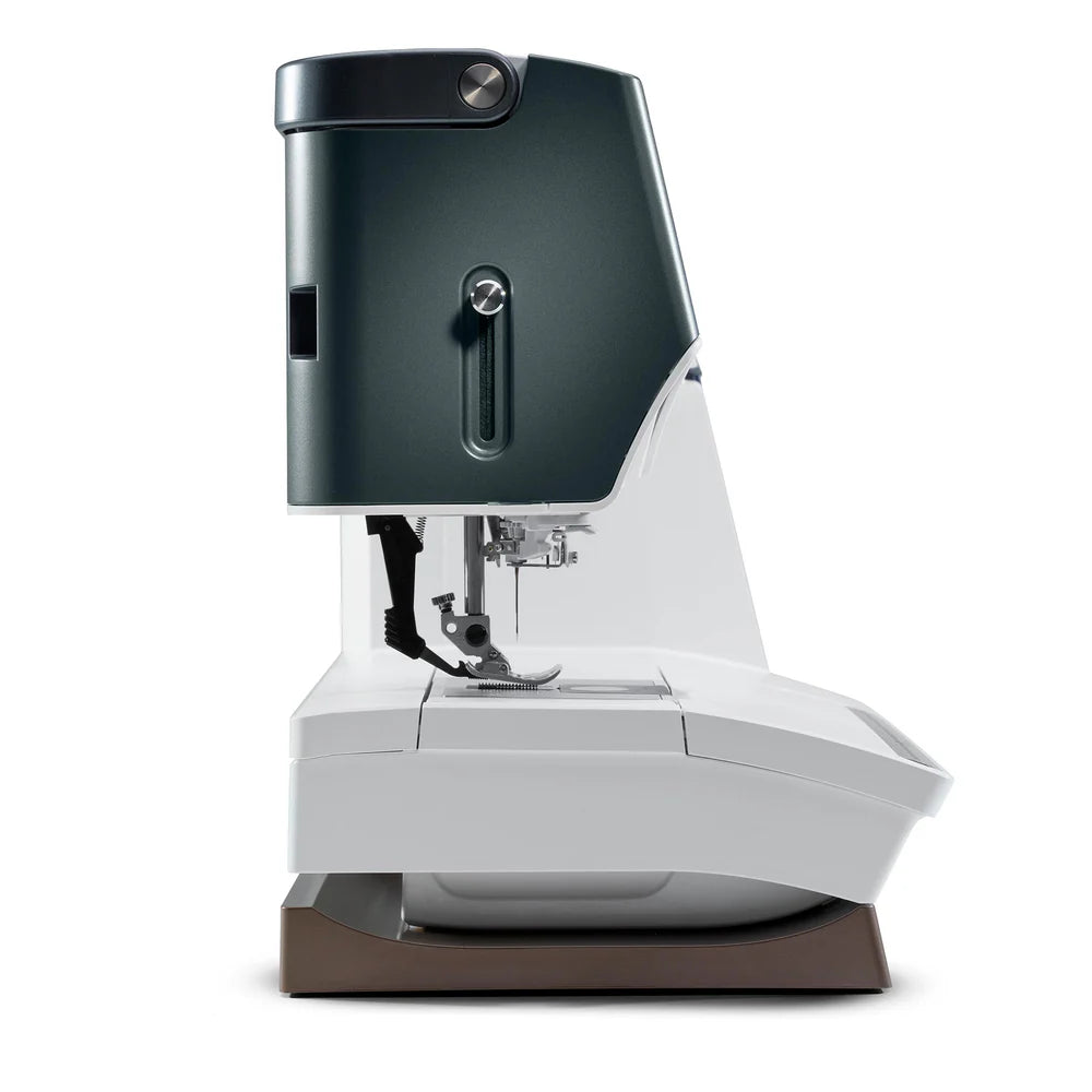 Pfaff Creative Expression™ 750