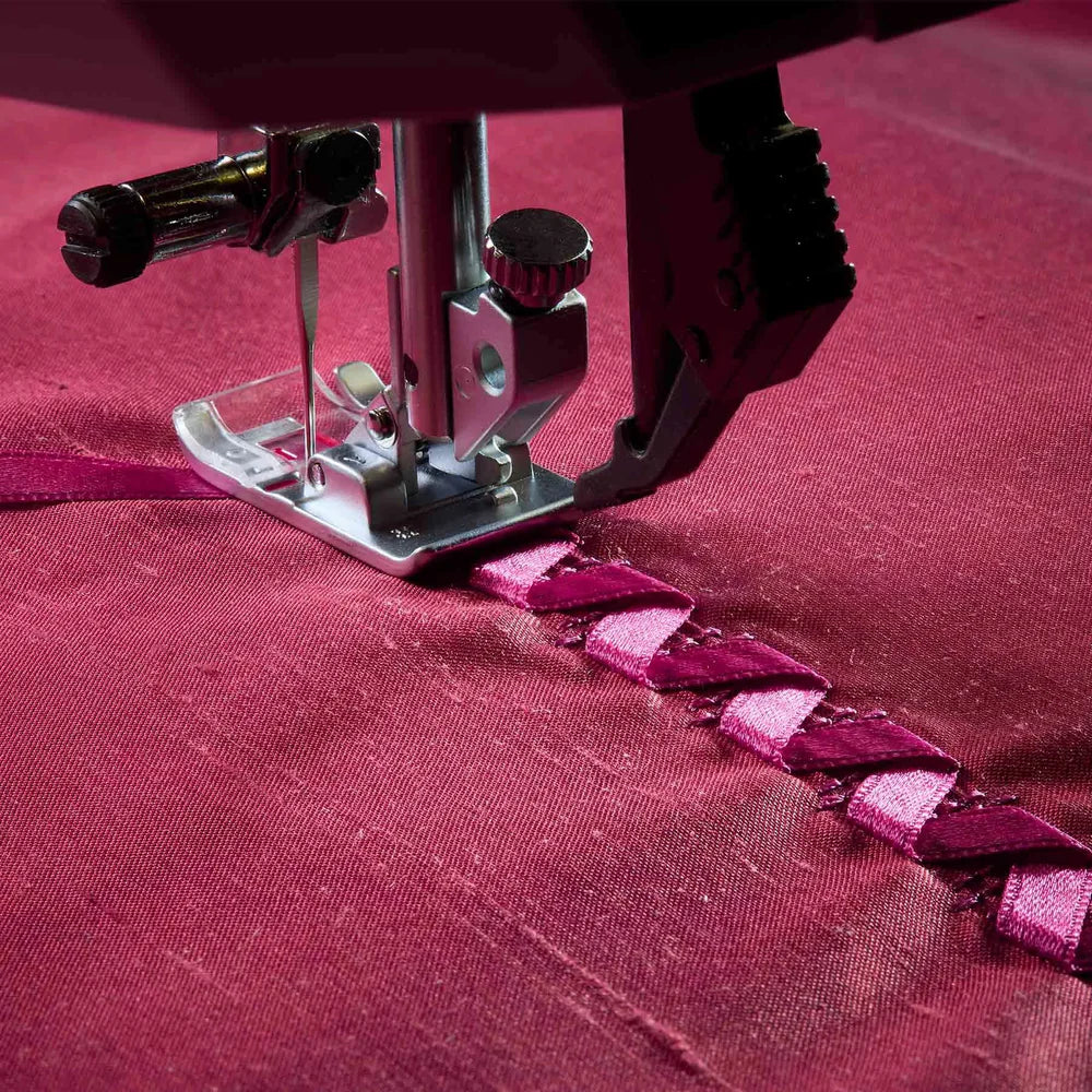 Pfaff Quilt Expression™ 725